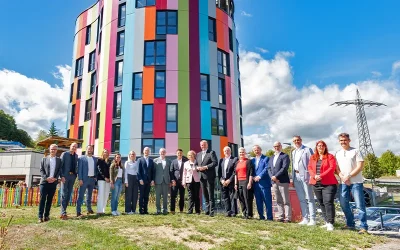 Ministerpräsident Gordon Schnieder besucht die Junior Uni Daun